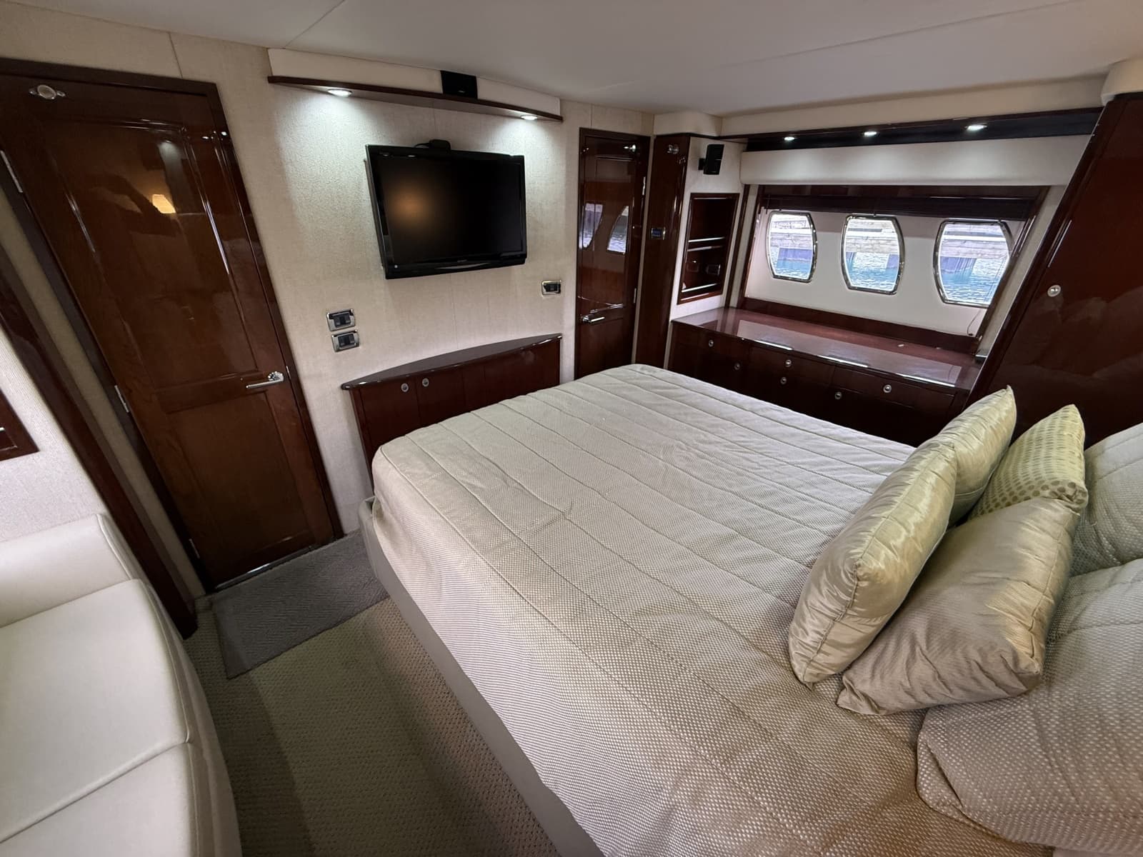 2009 Sea Ray 60 Sundancer - Photo 53