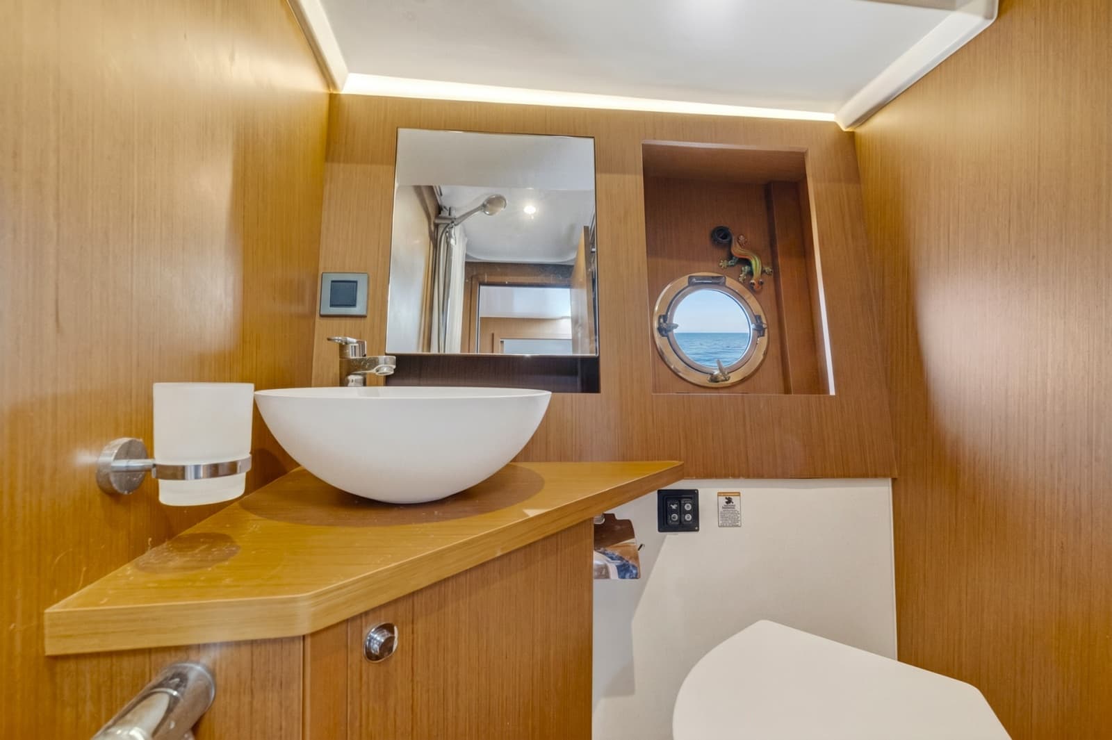 2022 Beneteau Swift Trawler 41 Fly - Photo 137