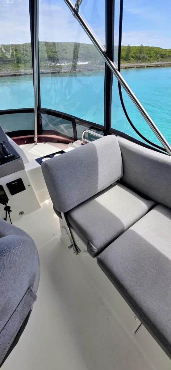 2022 Beneteau Swift Trawler 41 Fly