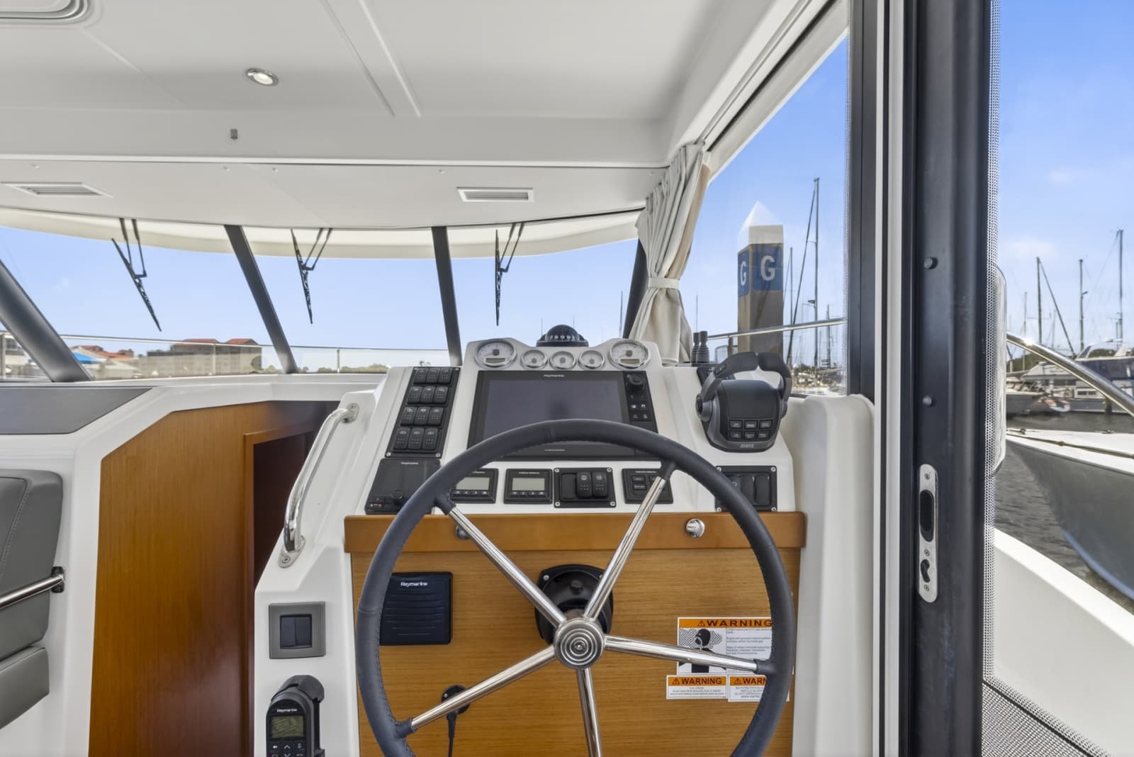 2022 Beneteau Swift Trawler 41 Fly - Photo 103