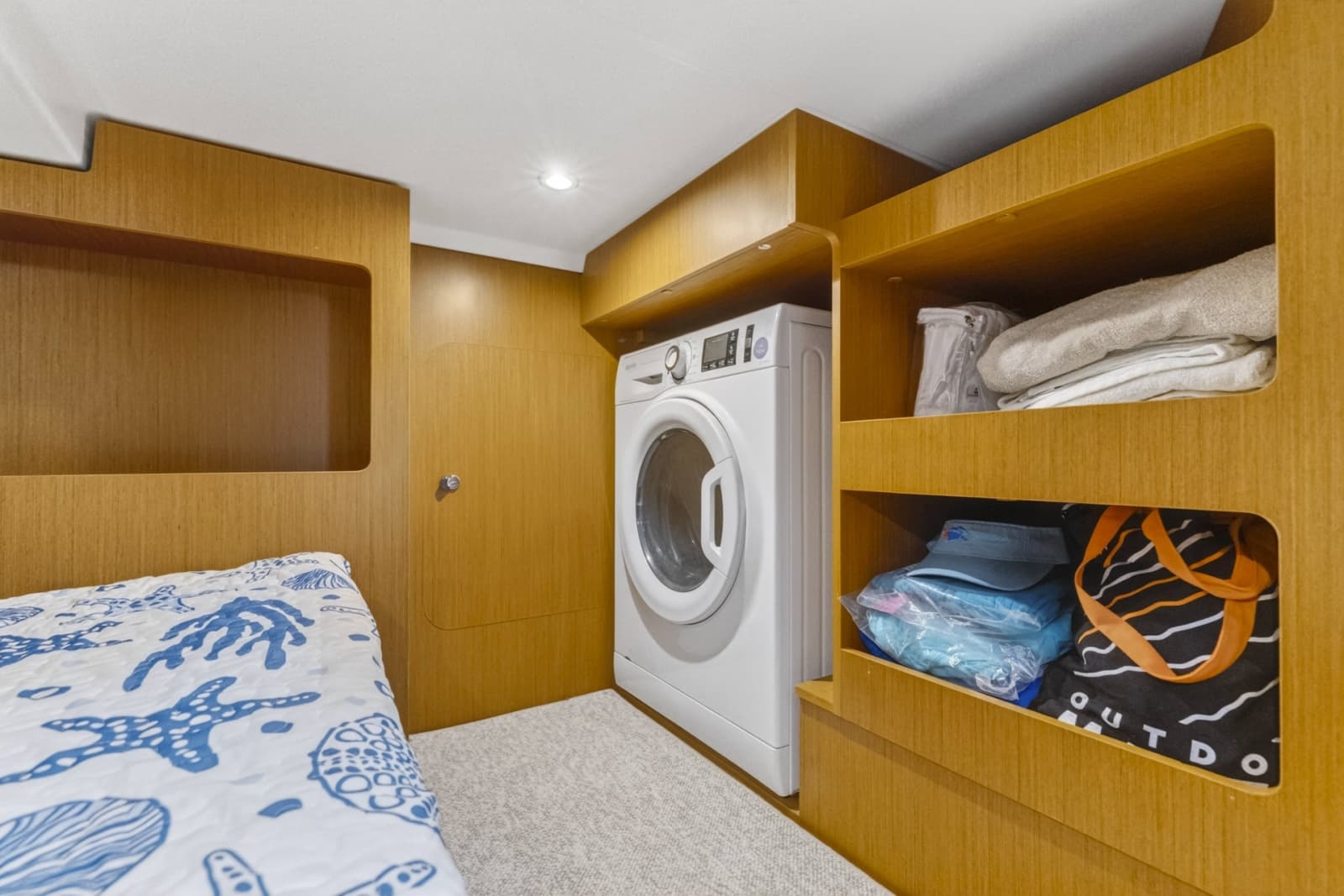 2022 Beneteau Swift Trawler 41 Fly - Photo 127