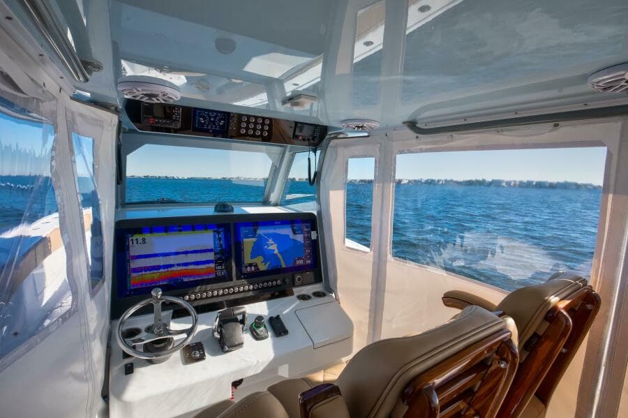 2025 Freeman 43 Center Console - Photo 14