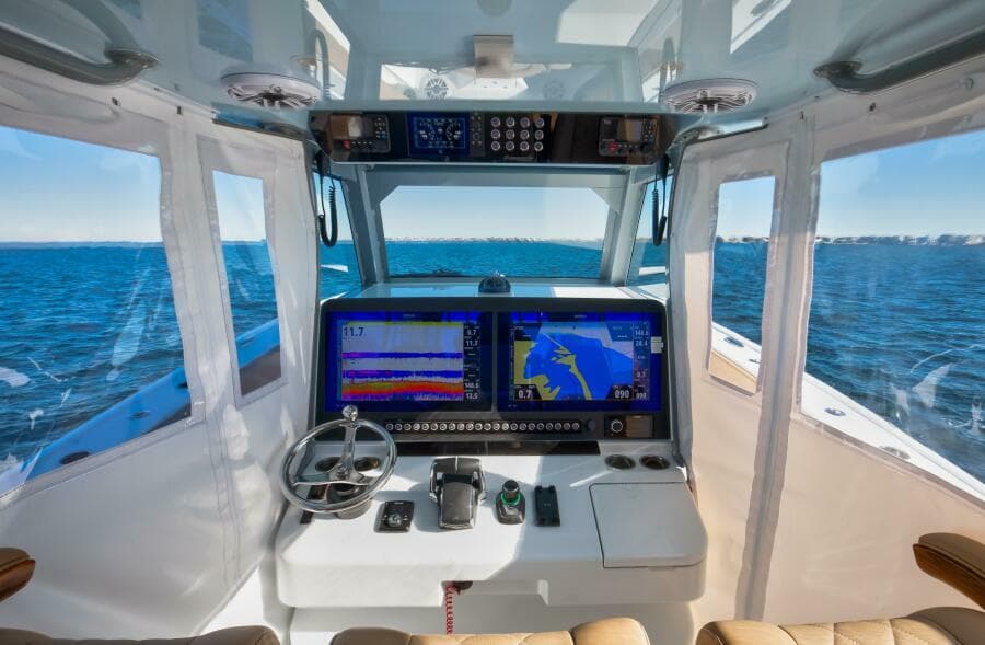 2025 Freeman 43 Center Console - Photo 13