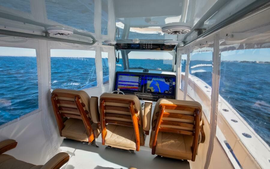 2025 Freeman 43 Center Console - Photo 11