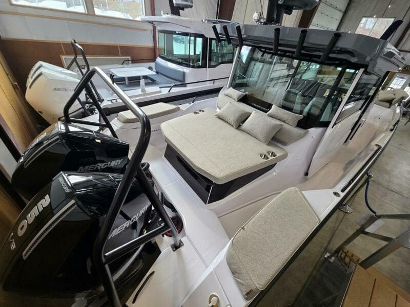 2026 Axopar Cross Cabin - Photo 63