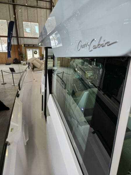 2026 Axopar Cross Cabin - Photo 59