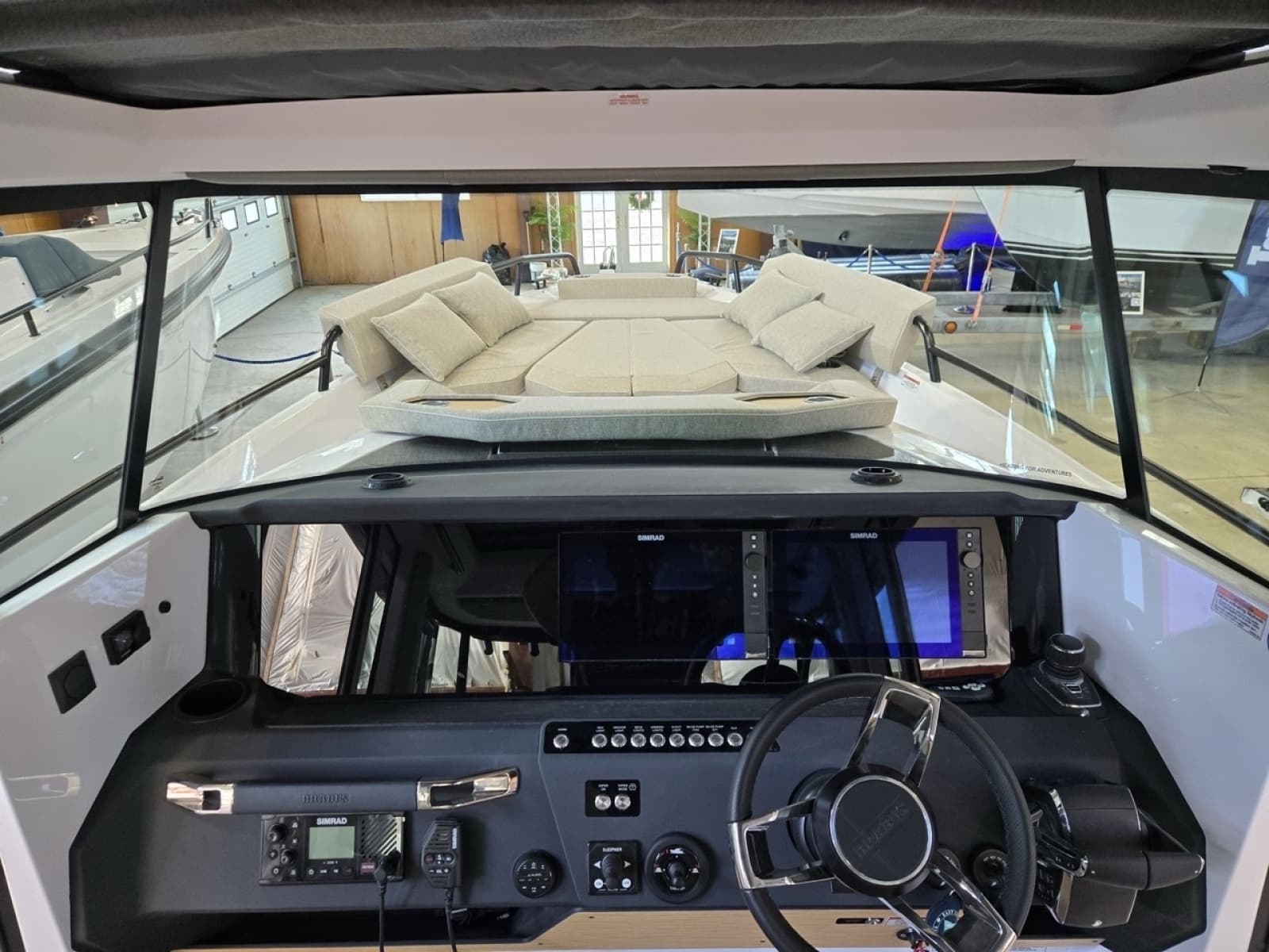 2026 Axopar Cross Cabin