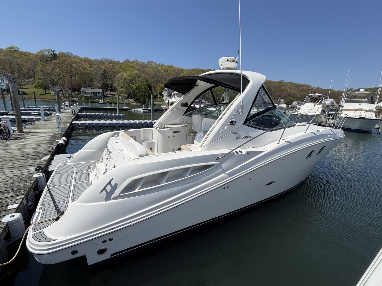 2008 Sea Ray 330 Sundancer - Photo 1