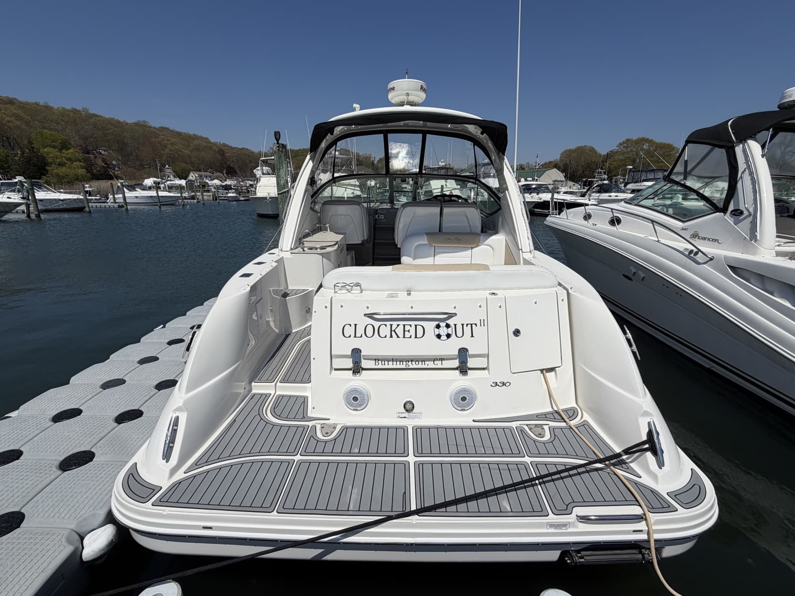 2008 Sea Ray 330 Sundancer - Photo 2
