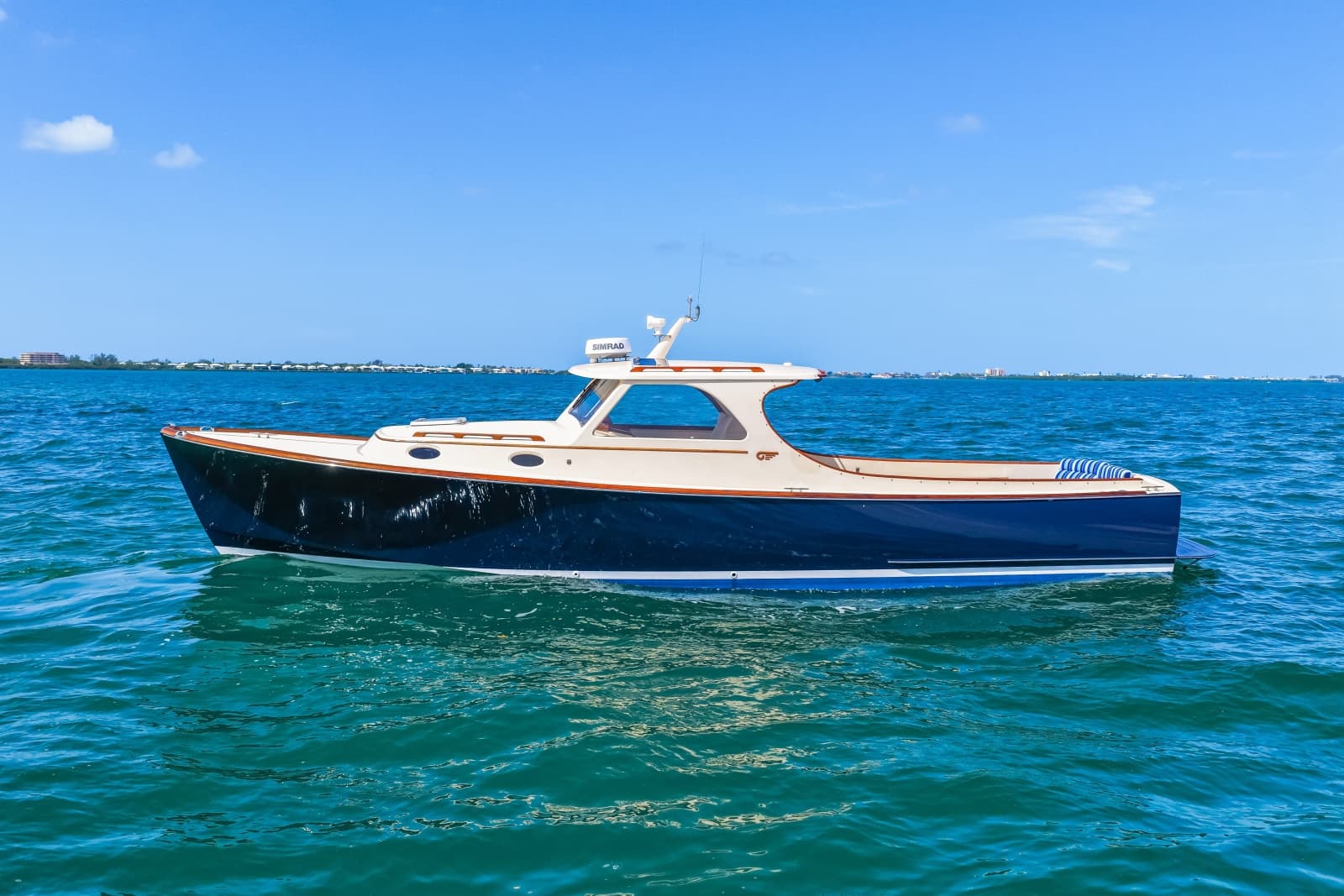 1998 36 Hinckley Picnic Boat Port