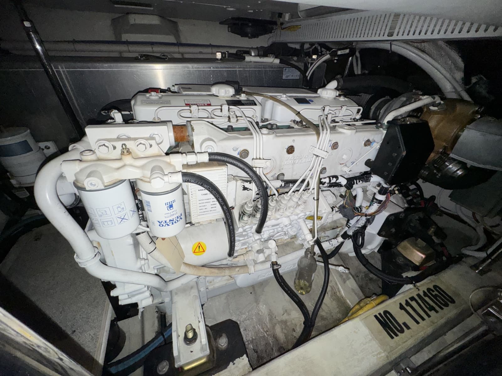 2004 Carver 466 Motor Yacht