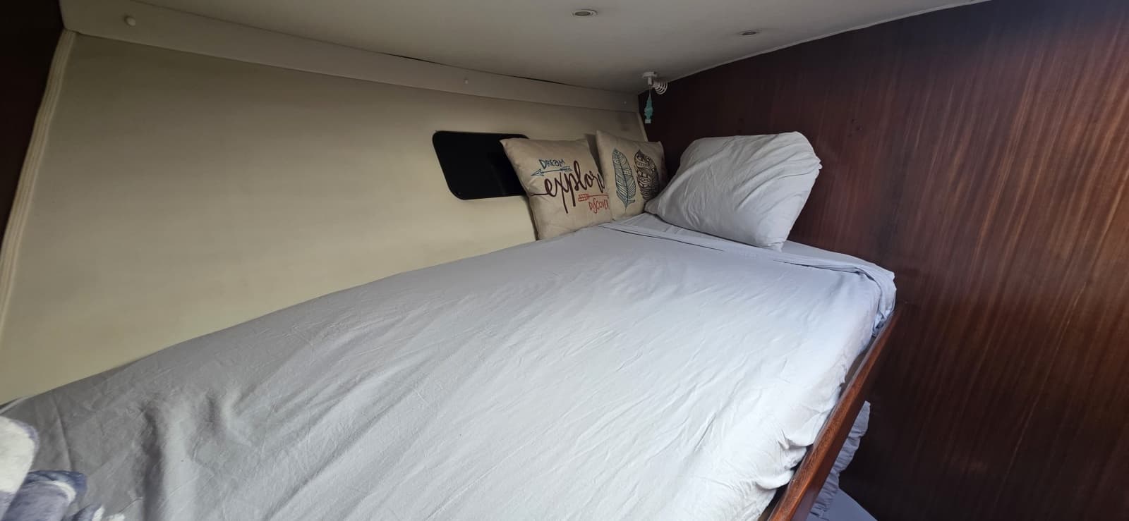 1989 Hatteras 52 Convertible