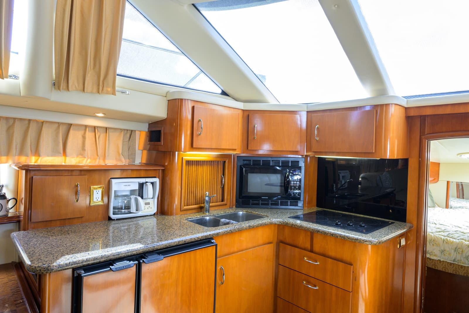 Carver 444 - Great Adventure