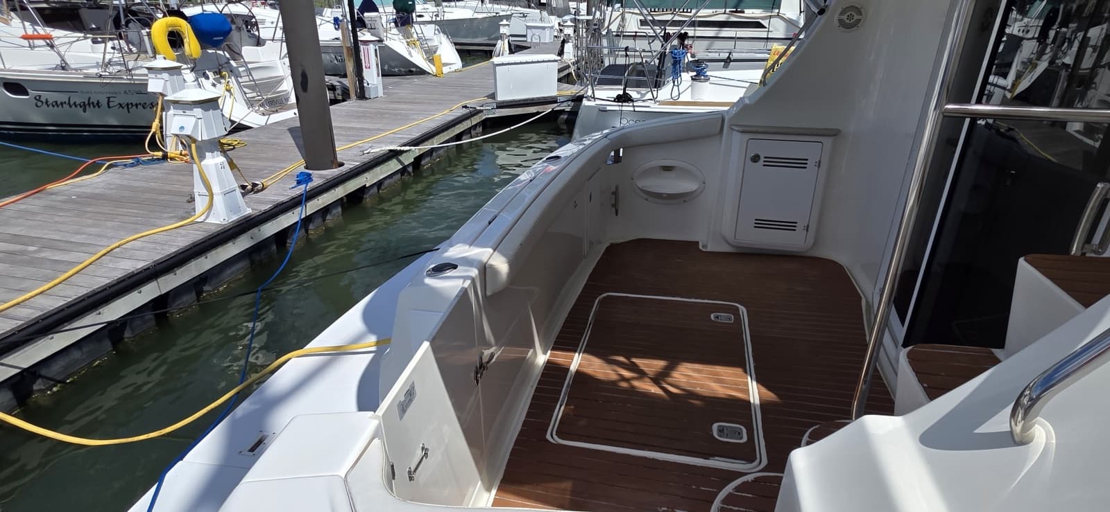 2006 Silverton 39 Motor Yacht - Photo 7
