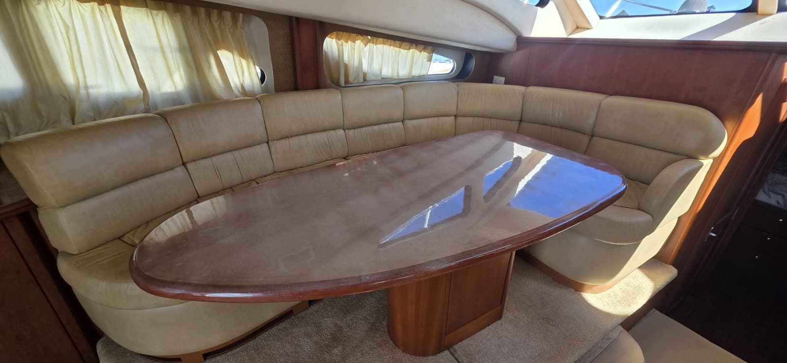 2006 Silverton 39 Motor Yacht - Photo 25