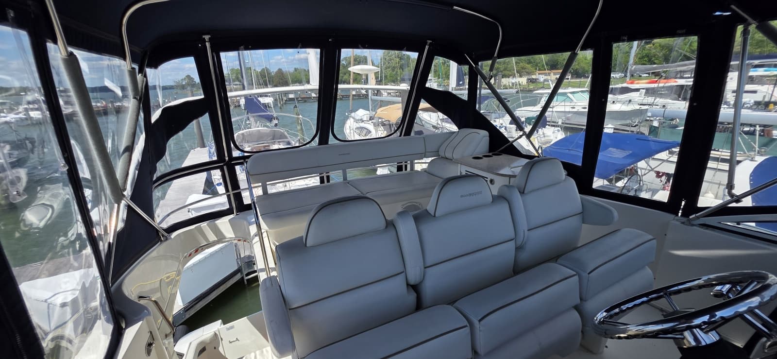 2006 Silverton 39 Motor Yacht - Photo 17