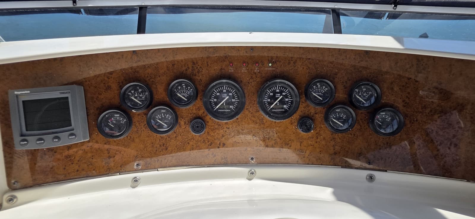 2006 Silverton 39 Motor Yacht - Photo 13