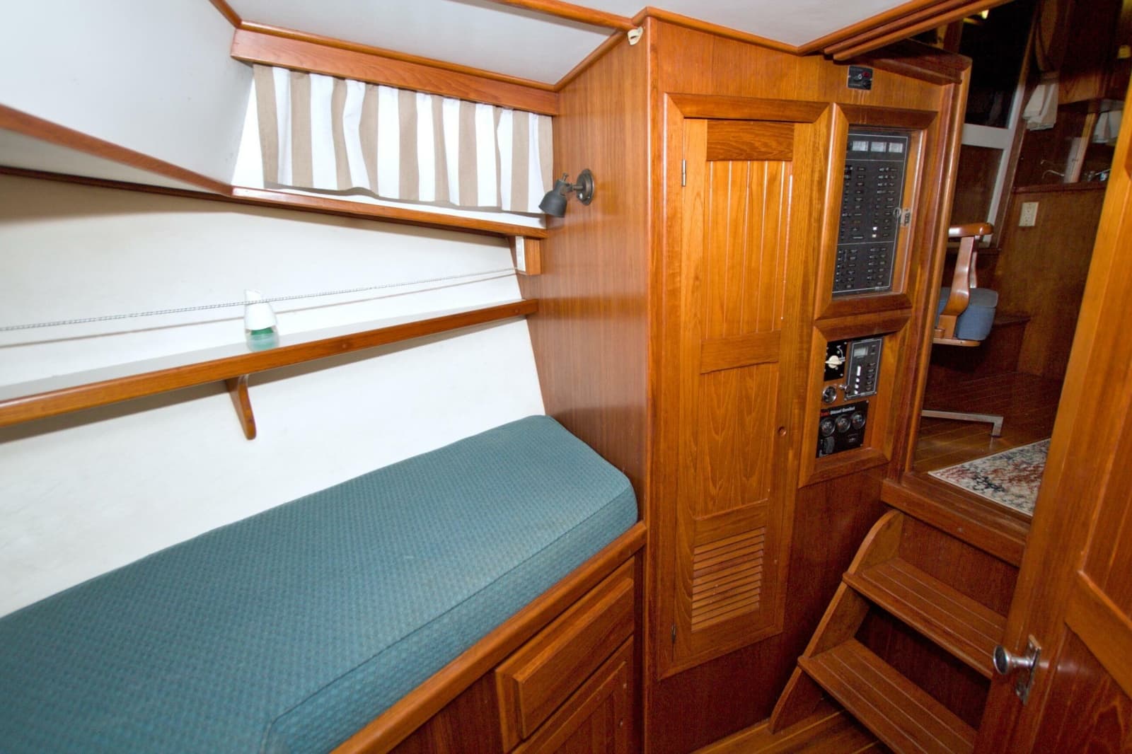1999 Monk 36 Trawler - Photo 40