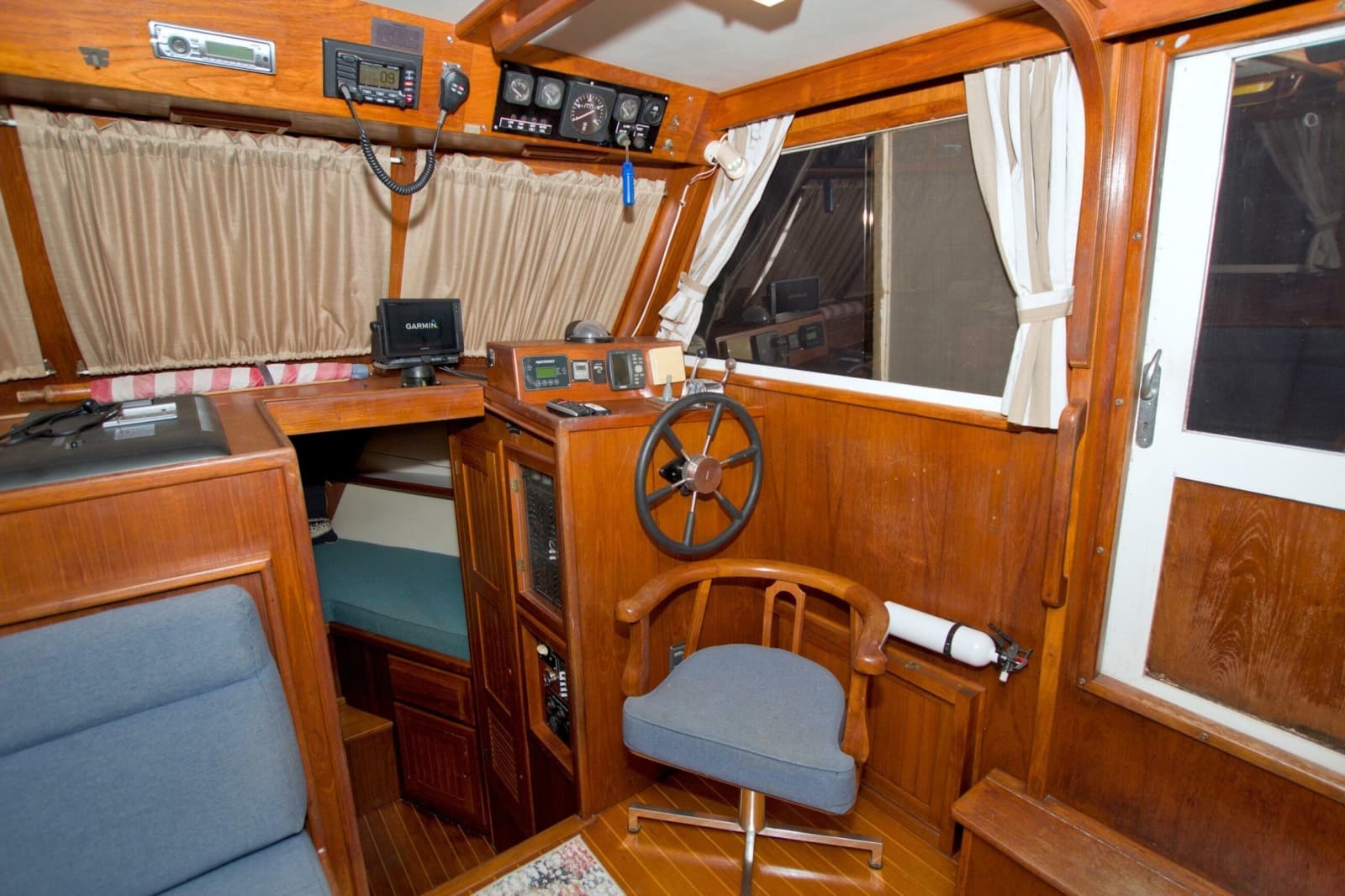 1999 Monk 36 Trawler - Photo 35