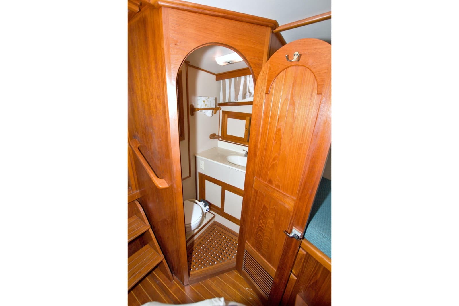 1999 Monk 36 Trawler - Photo 42