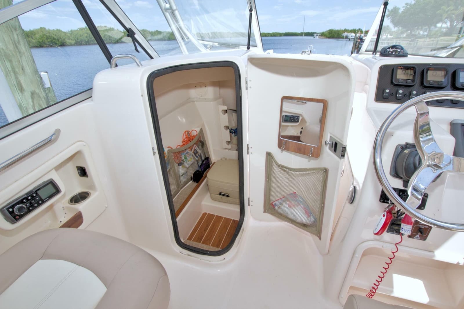 2013 Grady-White Freedom 275 - Photo 21