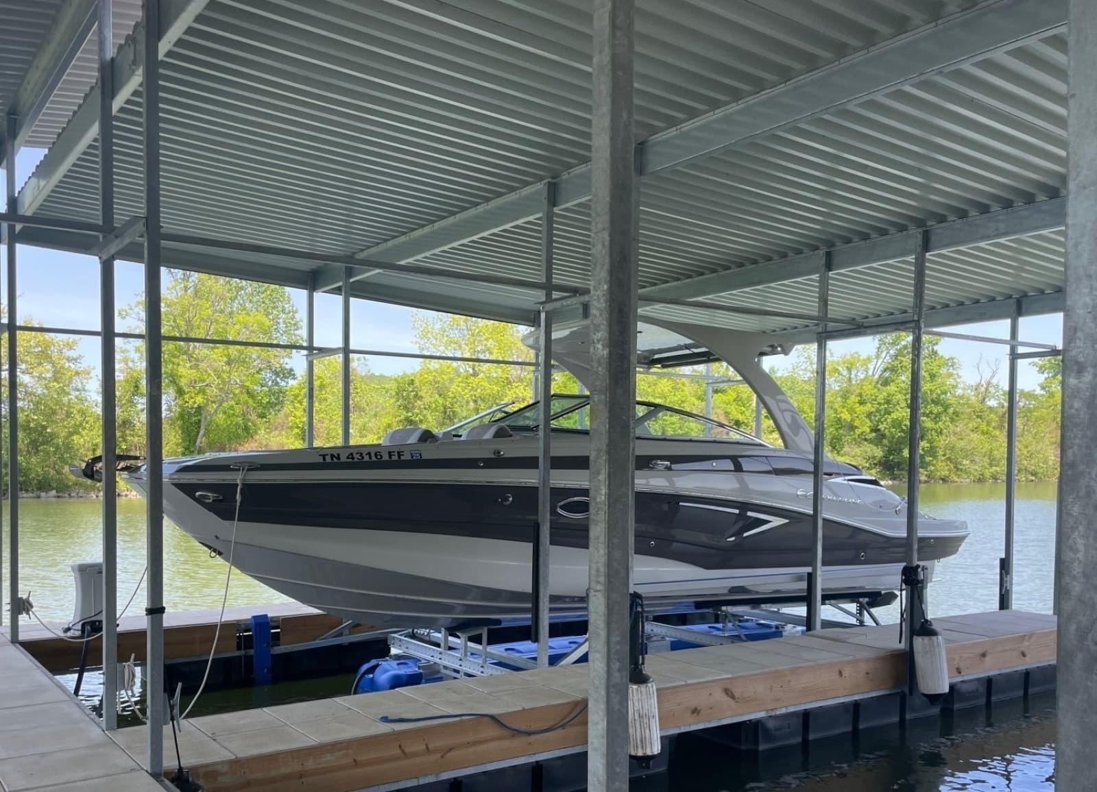 2018 Crownline Eclipse E30 - Photo 3
