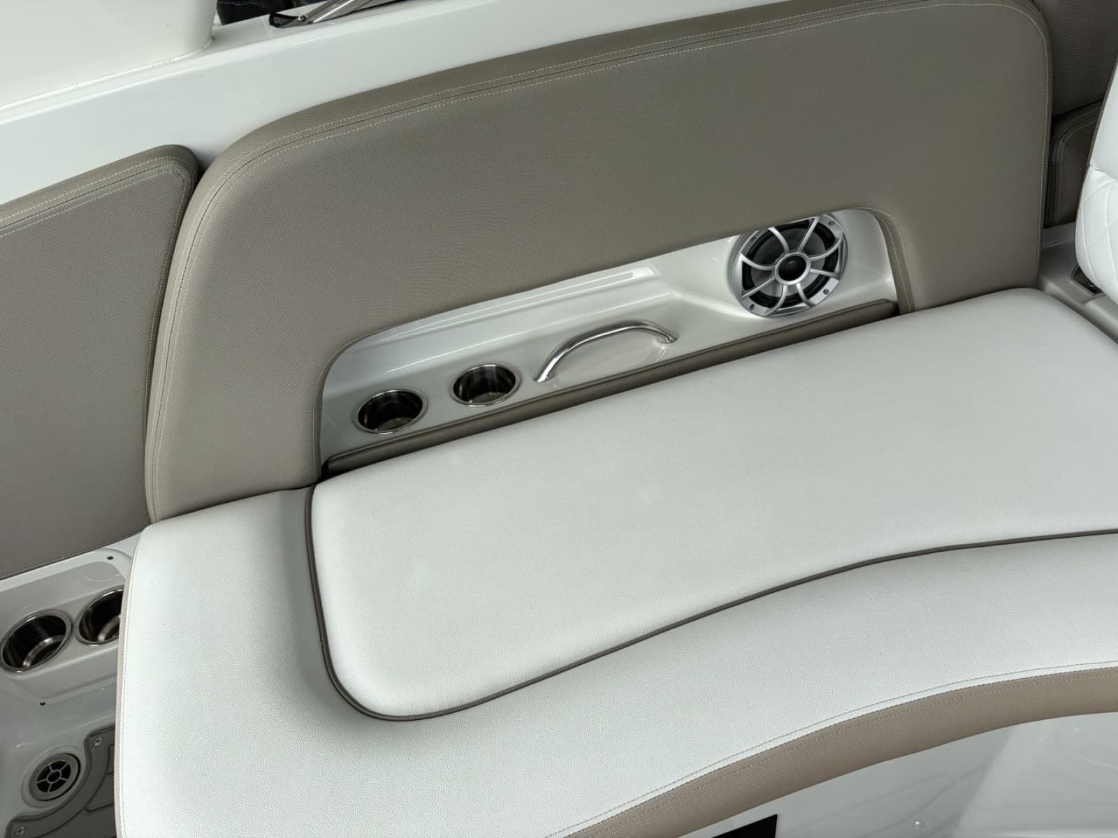 2018 Crownline Eclipse E30 - Photo 37