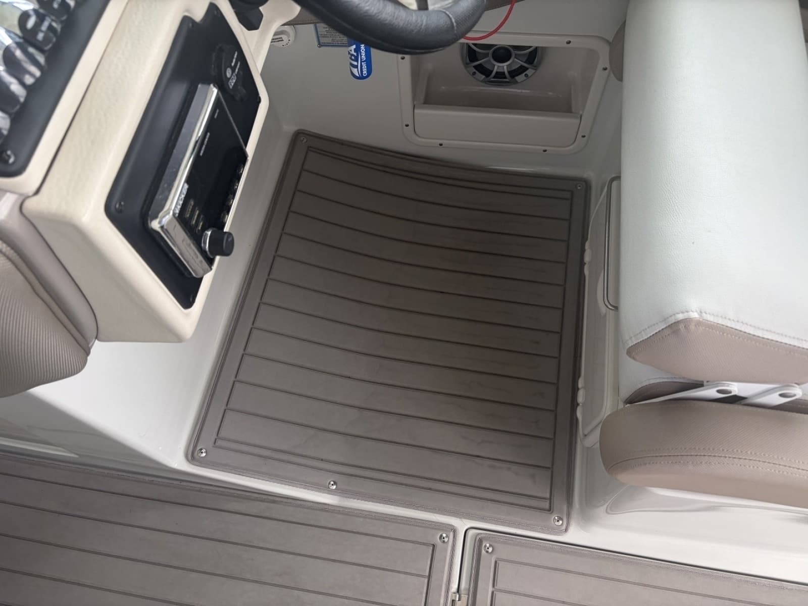2018 Crownline Eclipse E30 - Photo 74