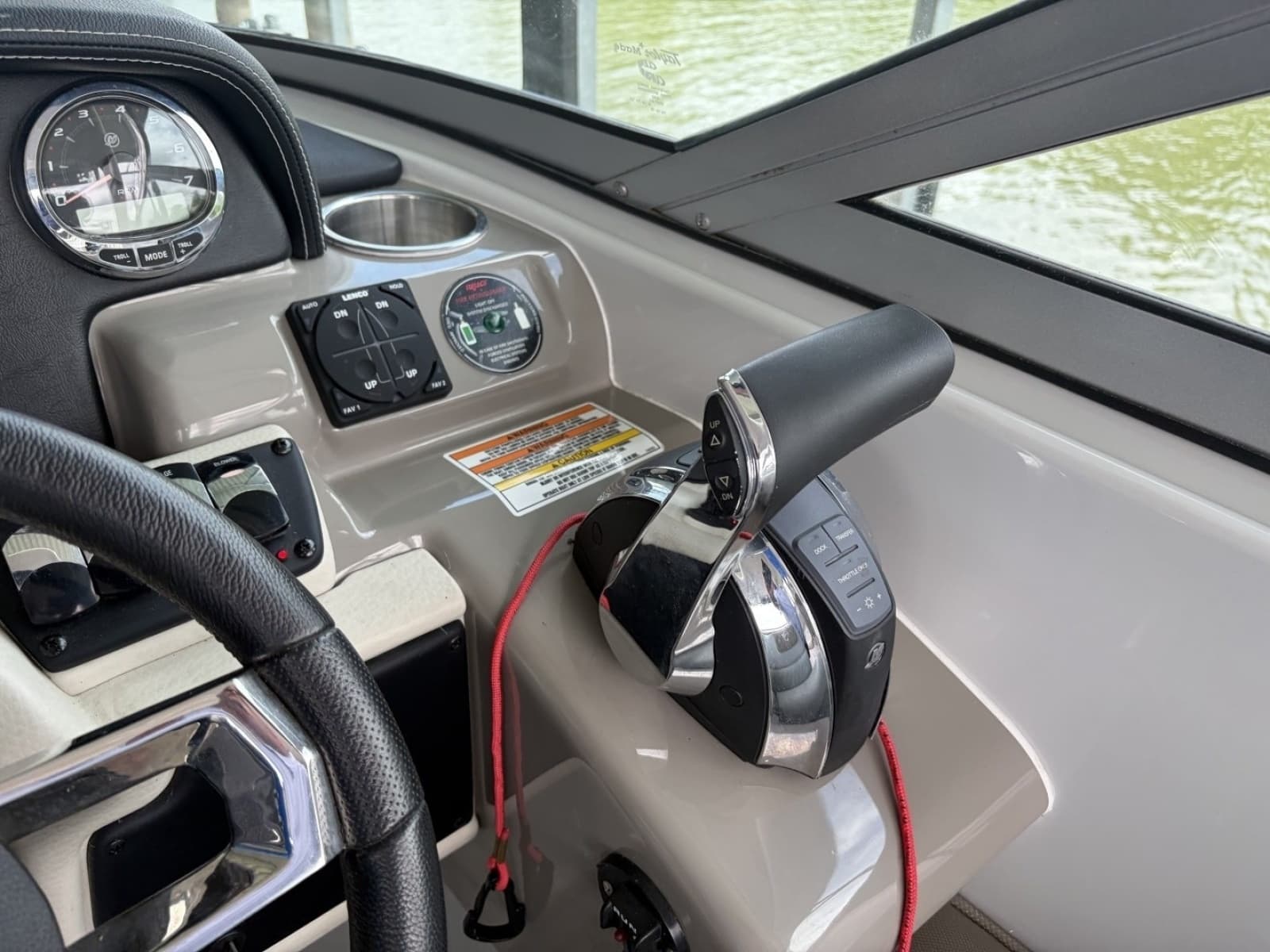 2018 Crownline Eclipse E30 - Photo 55