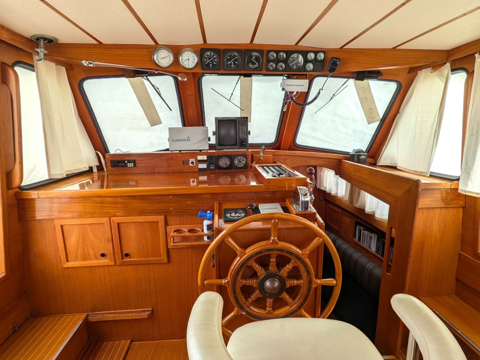 1985 Nauticat 44
