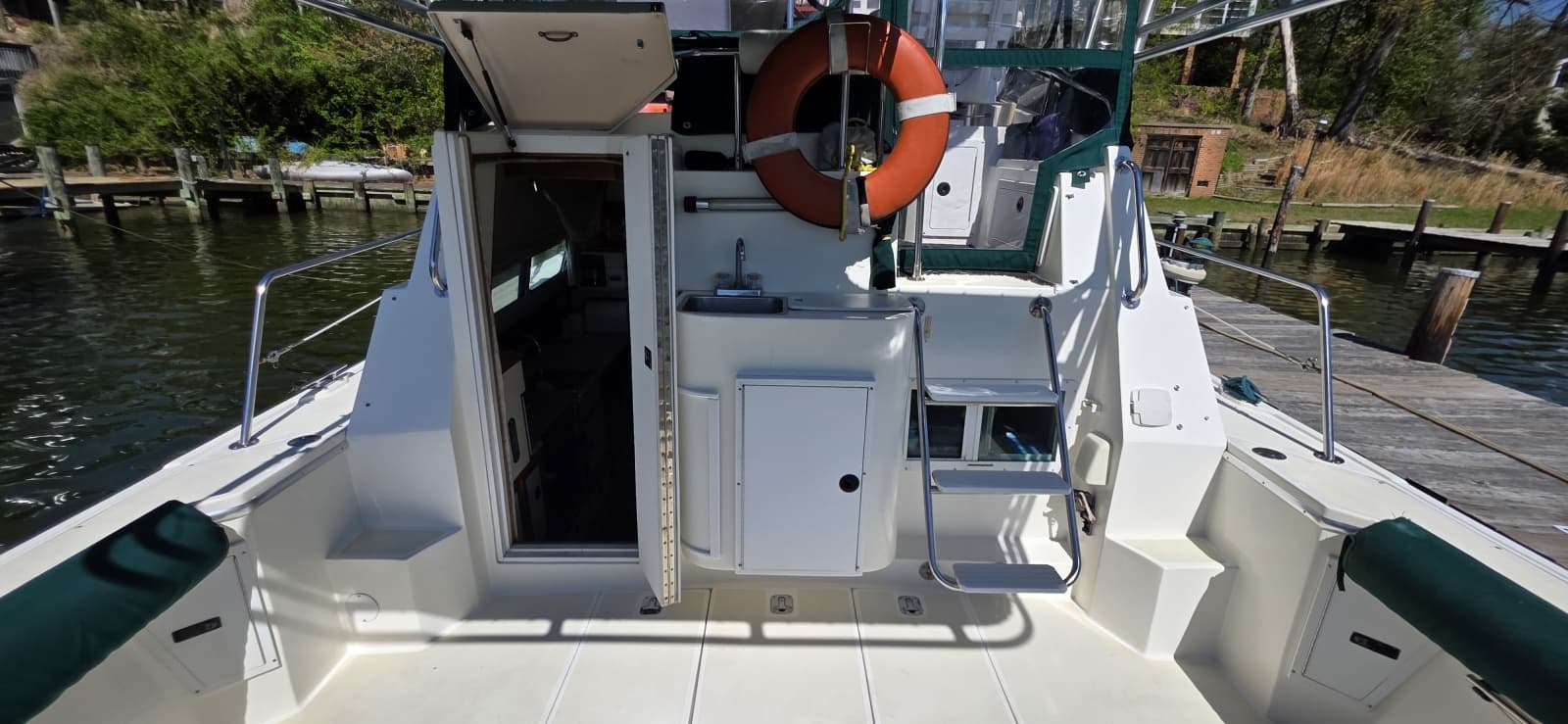 2001 Albin 32 + 2 Command Bridge - Photo 7