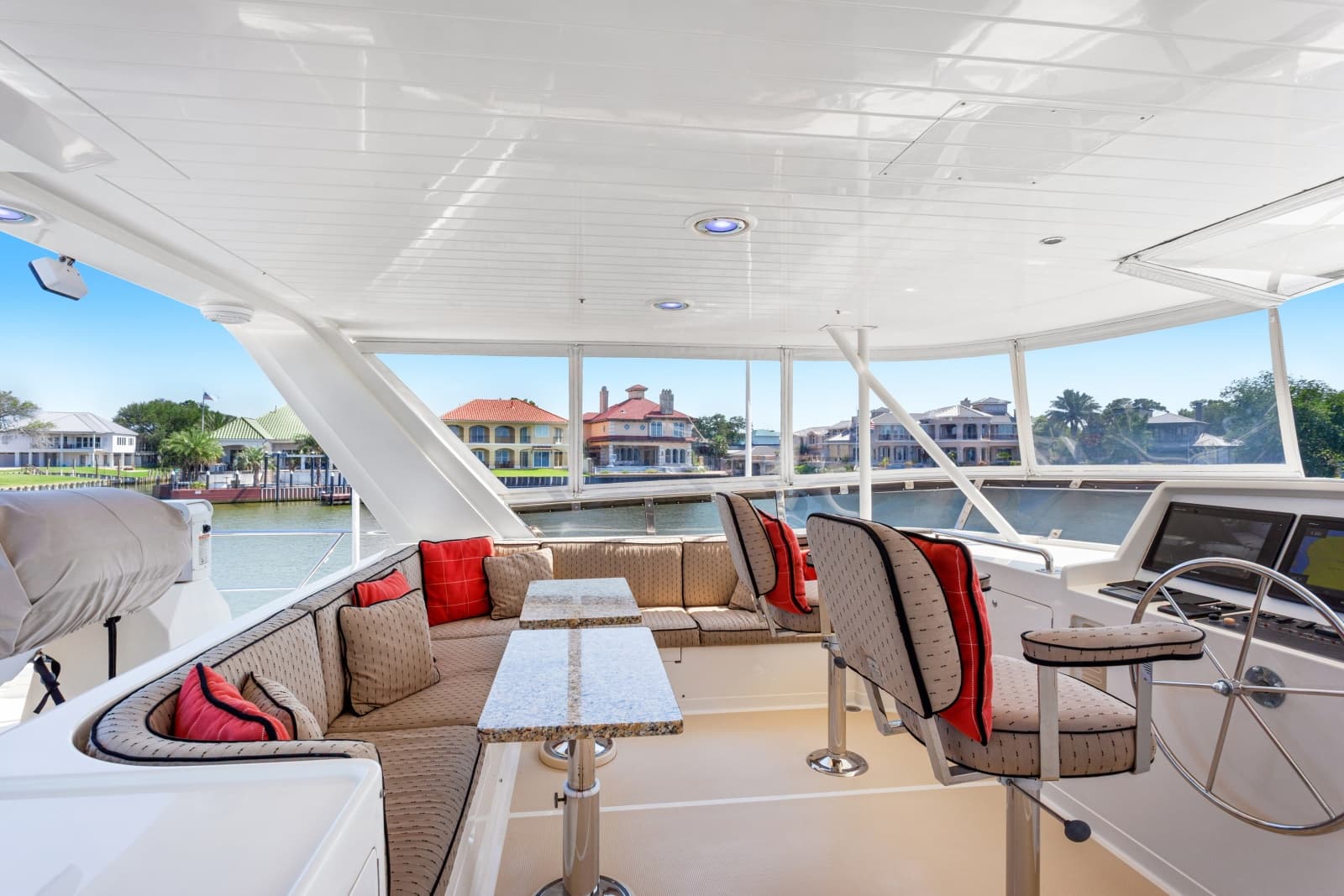 2005 Offshore Yachts Offshore 66 - Photo 9
