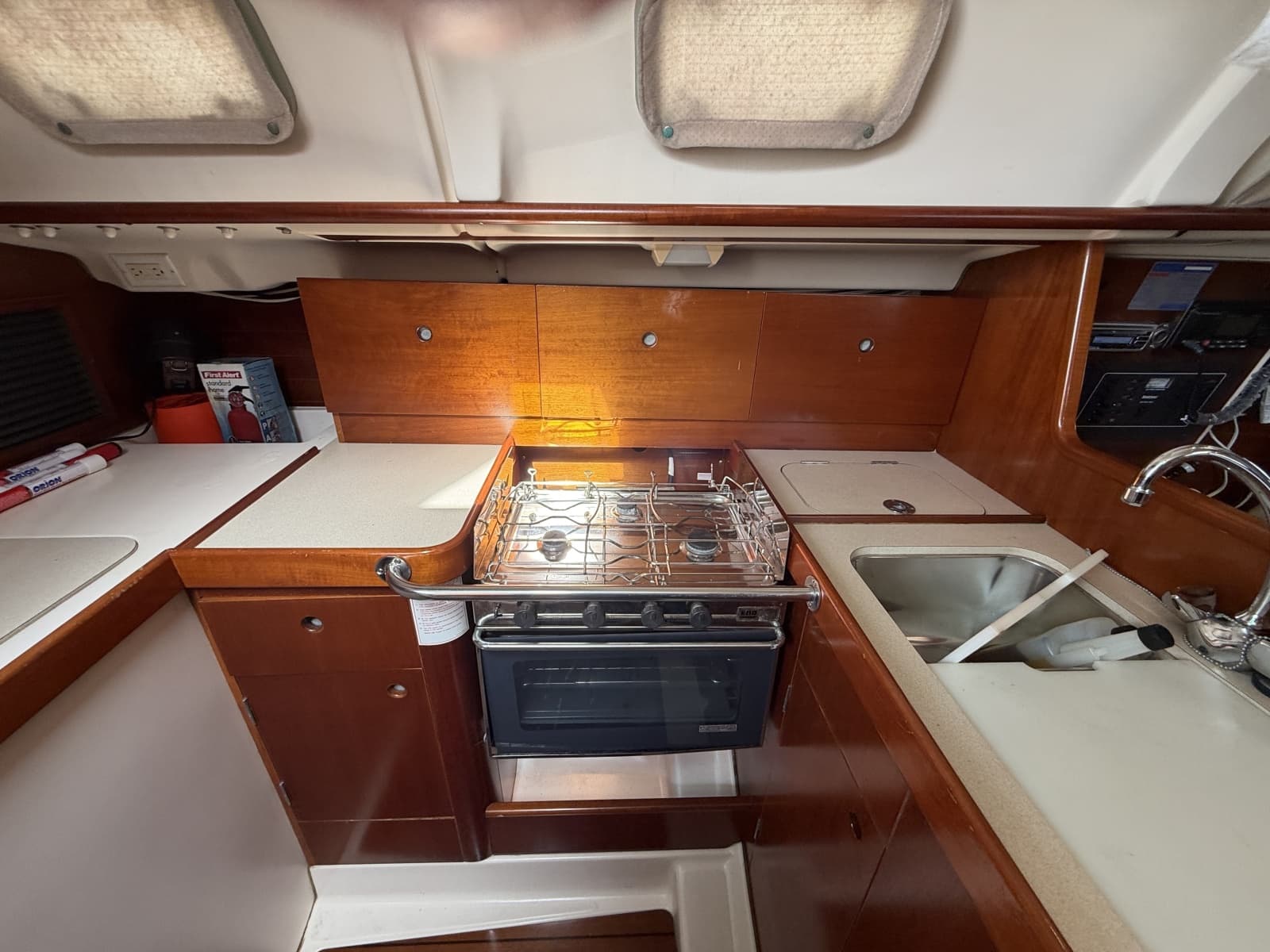 1995 Beneteau OCEANIS 321