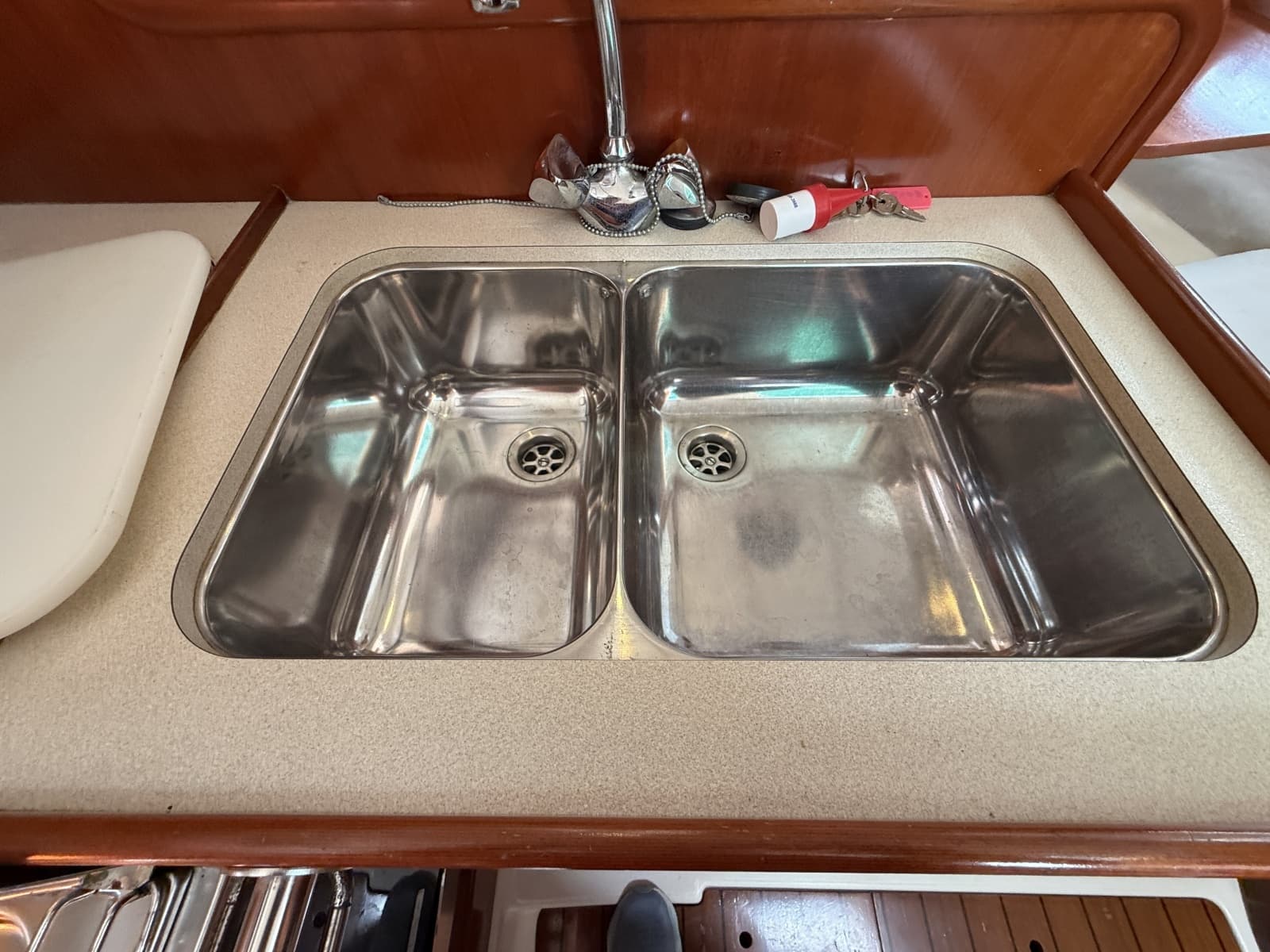 1995 Beneteau OCEANIS 321