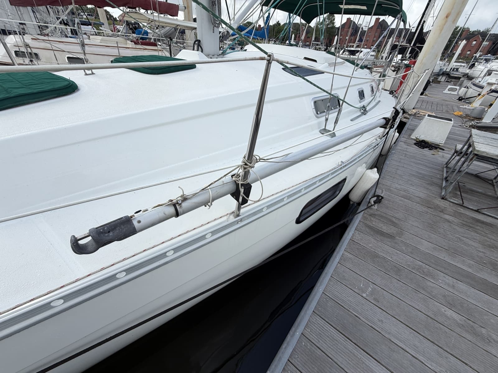 1995 Beneteau OCEANIS 321