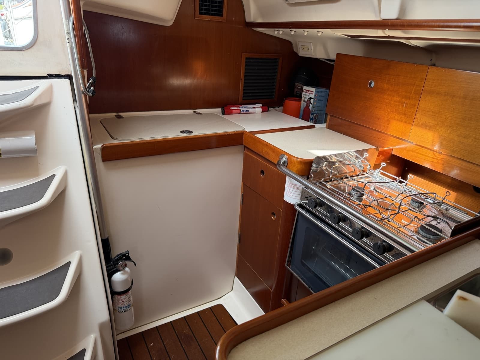 1995 Beneteau OCEANIS 321