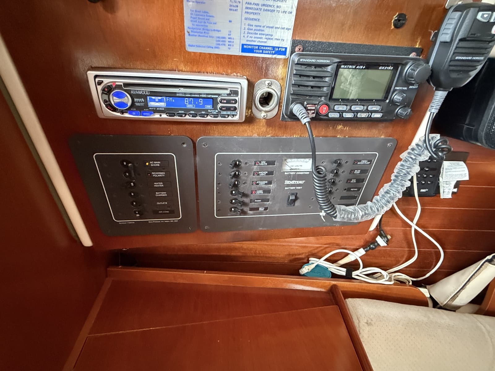 1995 Beneteau OCEANIS 321