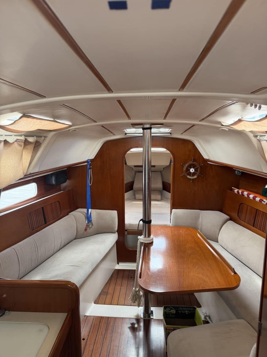 1995 Beneteau OCEANIS 321