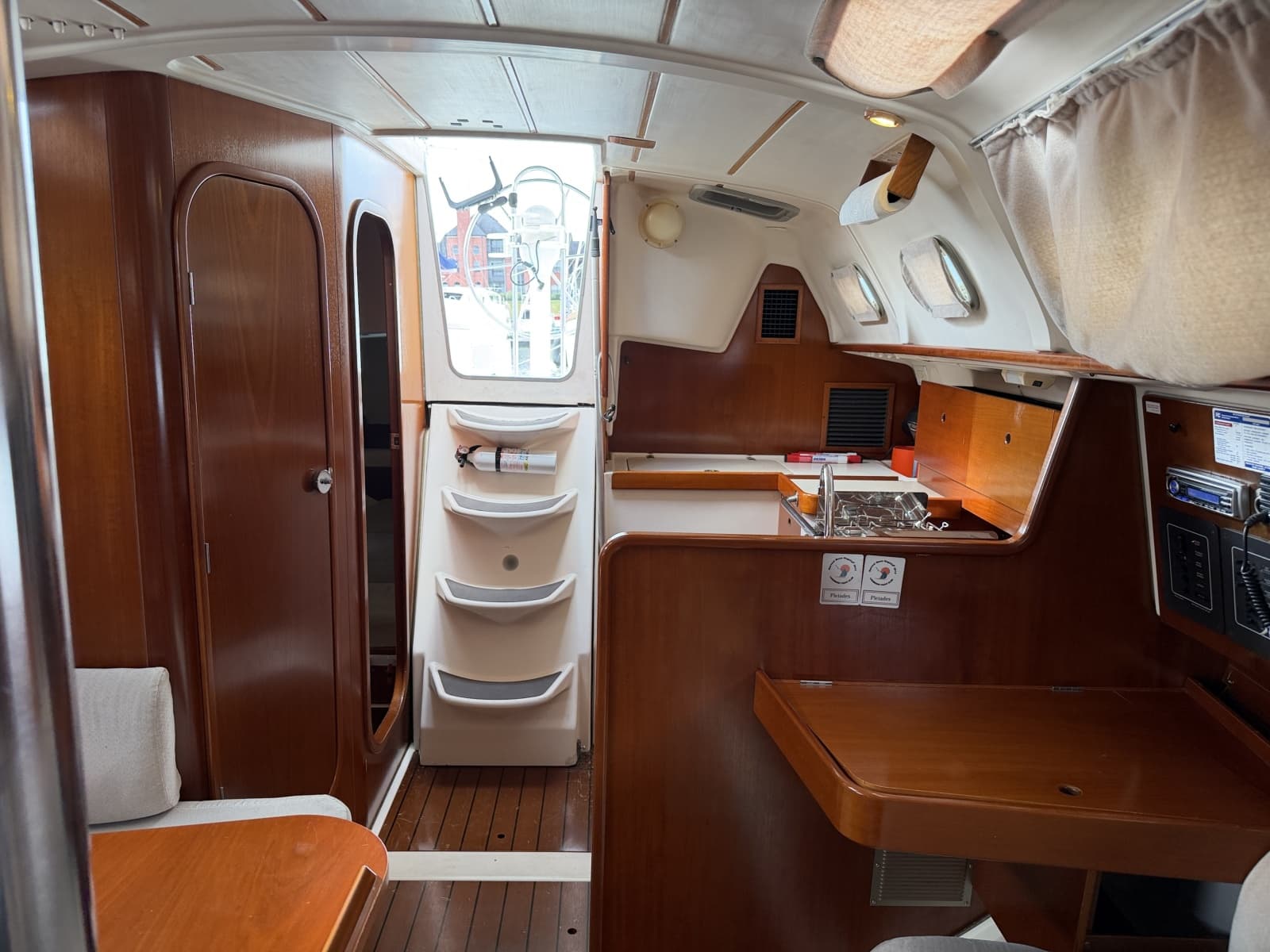 1995 Beneteau OCEANIS 321