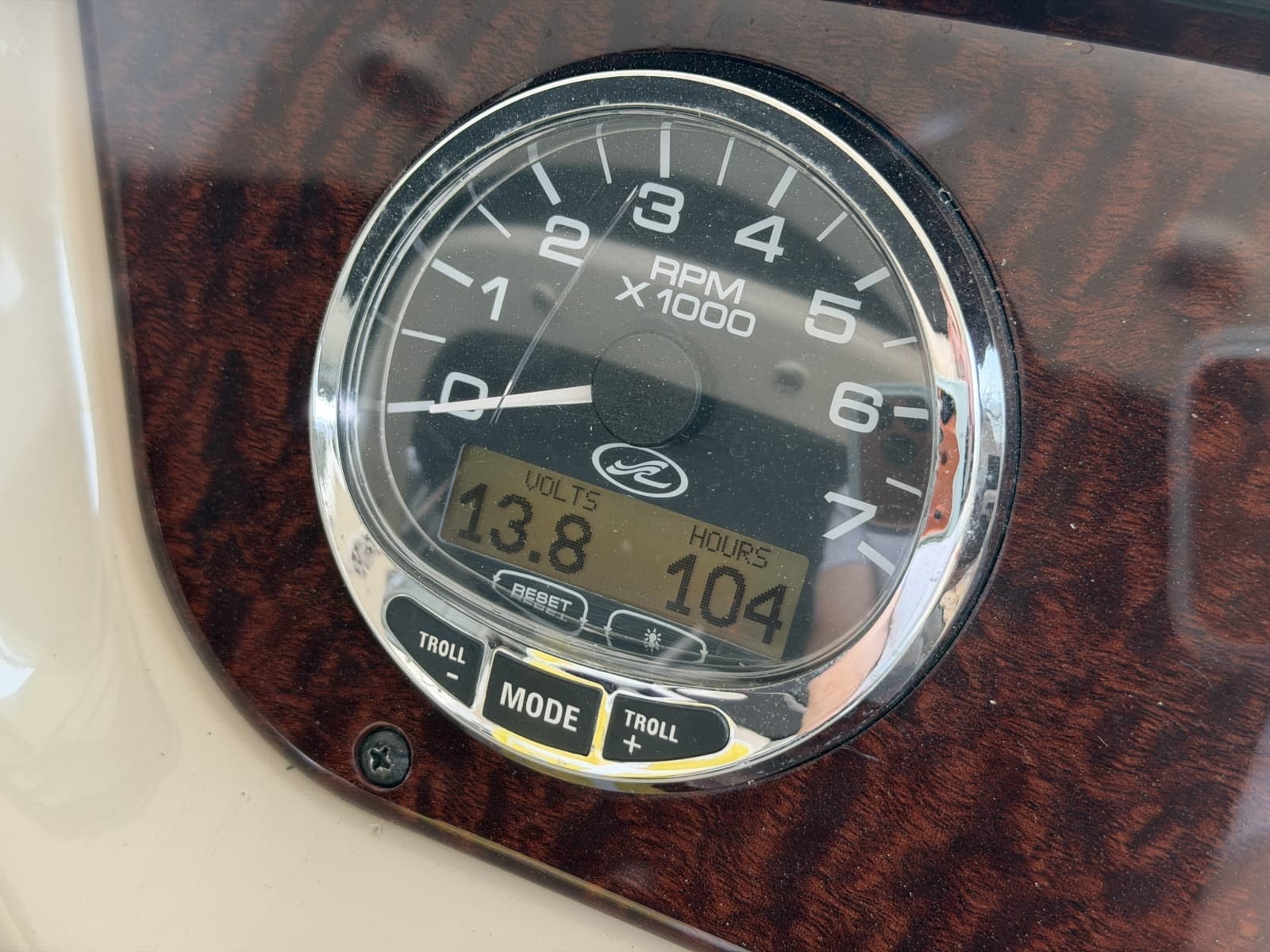 2009 Sea Ray 270 Sundancer