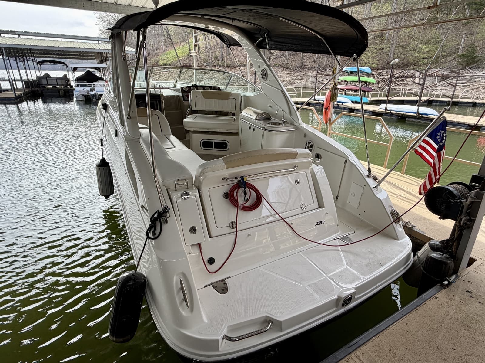 2009 Sea Ray 270 Sundancer