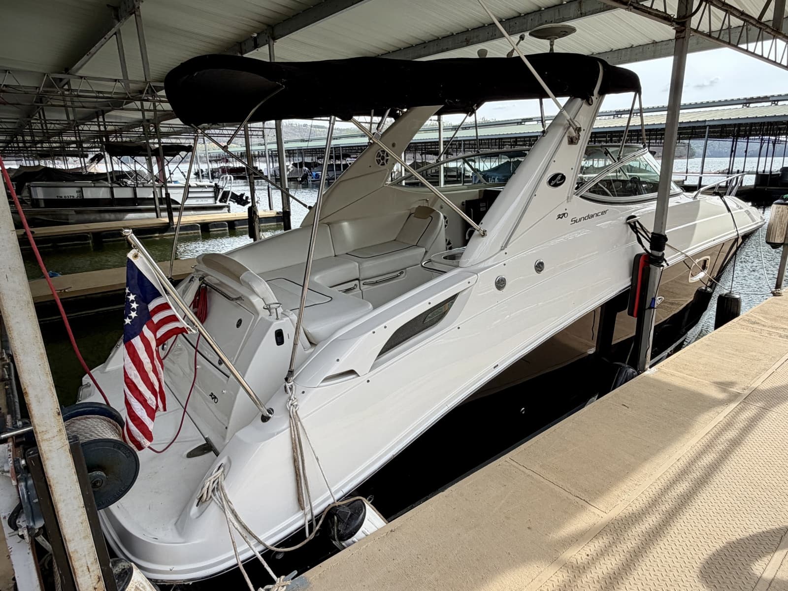 2009 Sea Ray 270 Sundancer