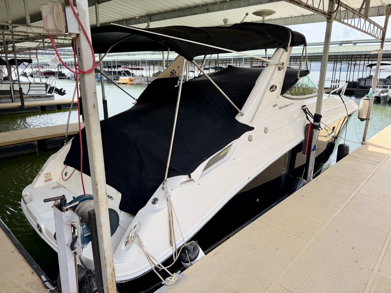 2009 Sea Ray 270 Sundancer