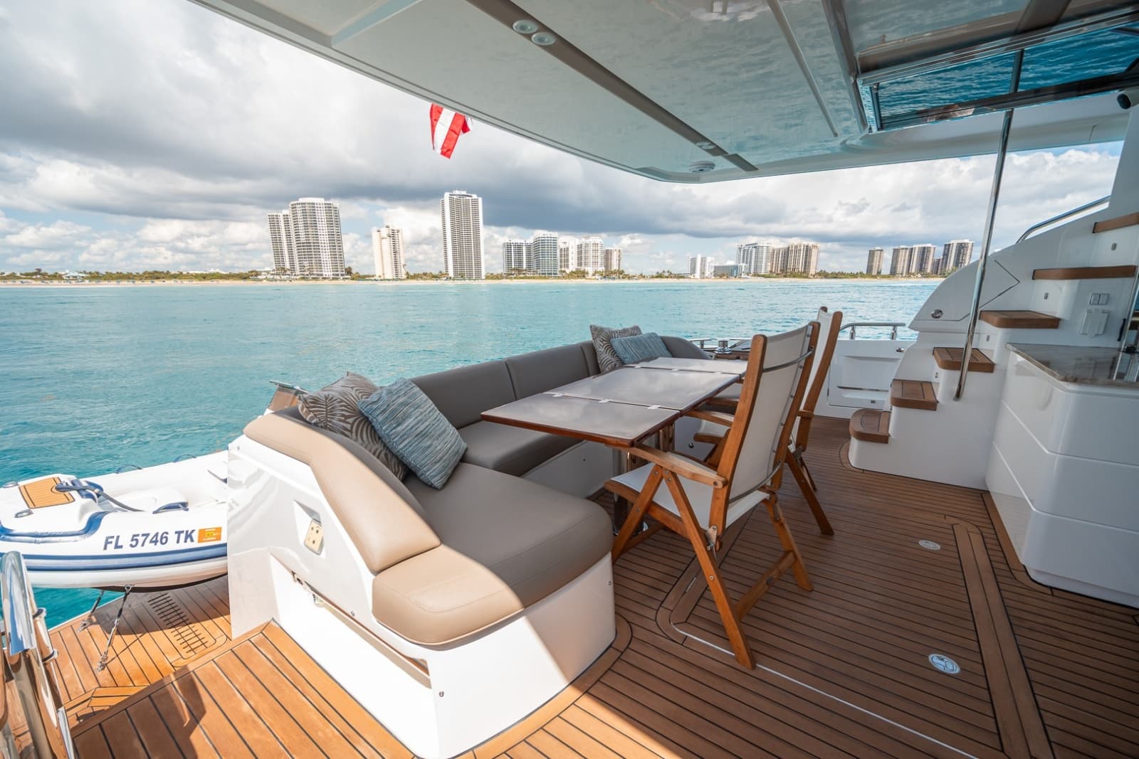 2017 Princess 68 Flybridge - Photo 16