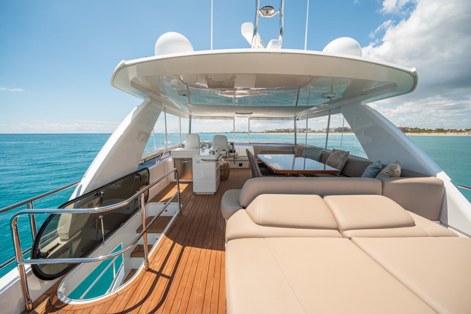 2017 Princess 68 Flybridge - Photo 6