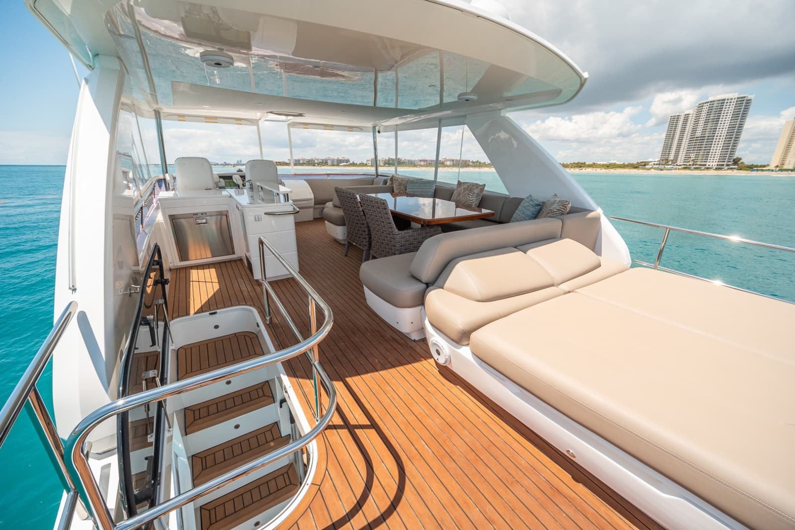 2017 Princess 68 Flybridge - Photo 63