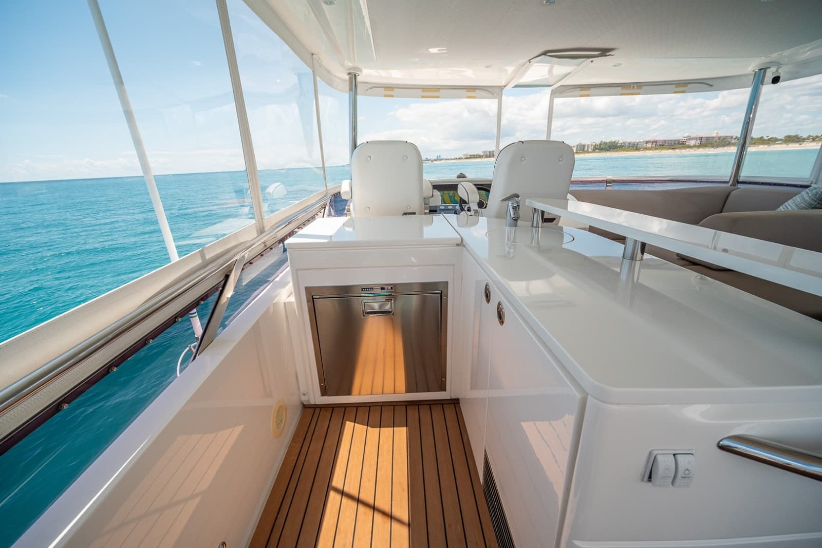 2017 Princess 68 Flybridge - Photo 69