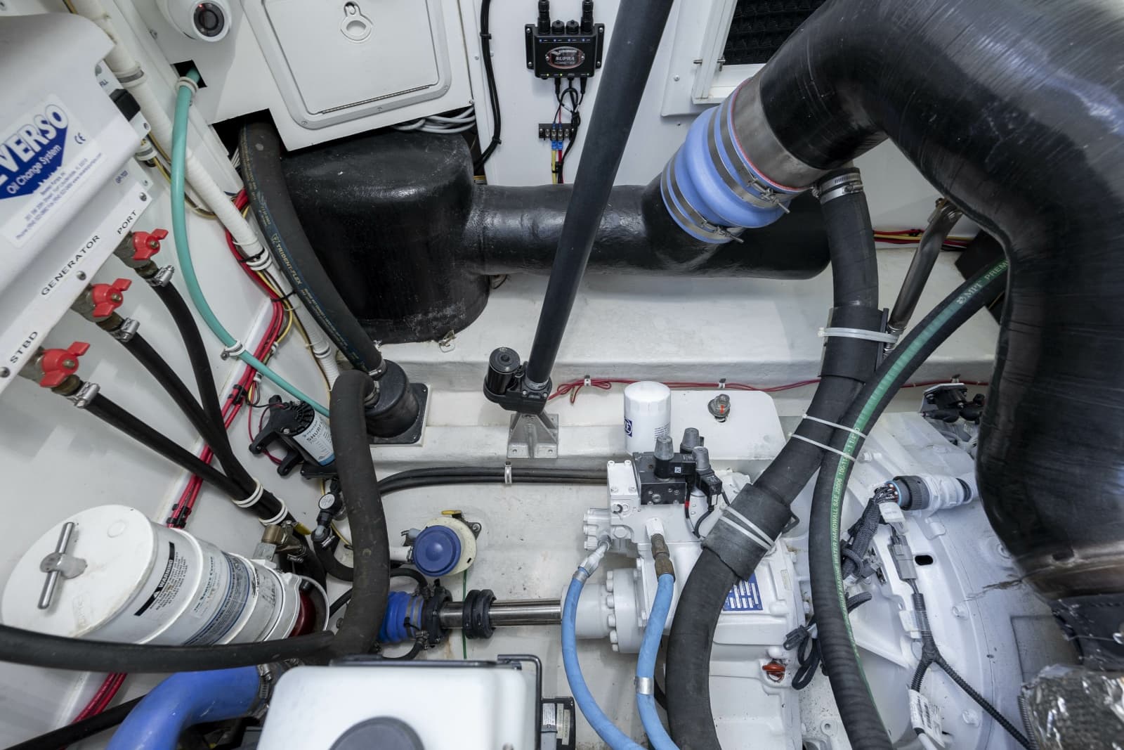 2019 Albemarle 410 Express Fisherman