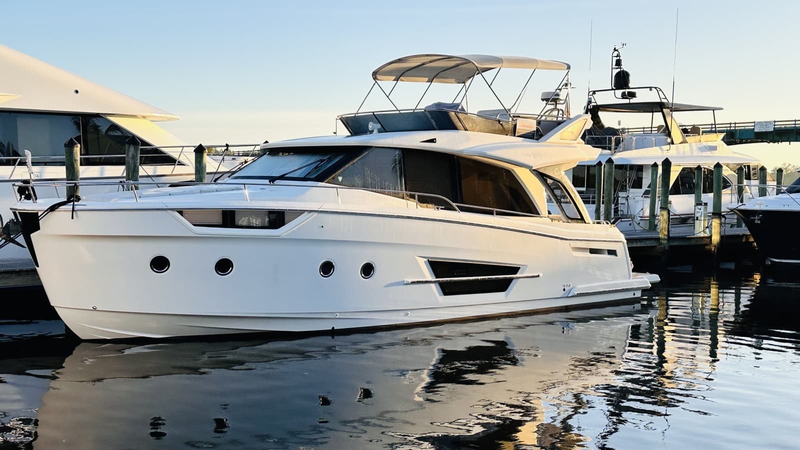 2022 Greenline 45 Fly - Photo 3