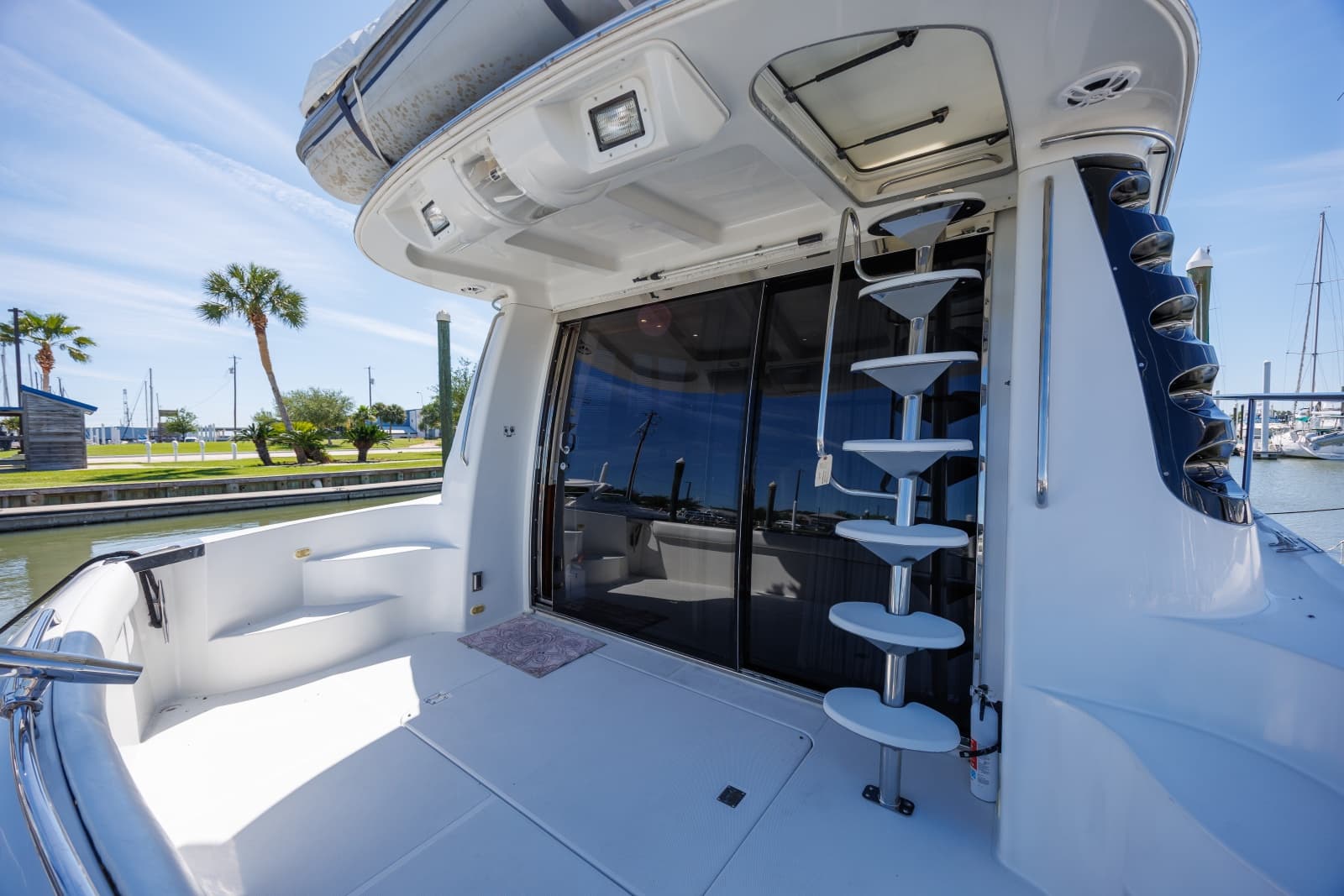 1999 Carver 530 Voyager - Photo 24